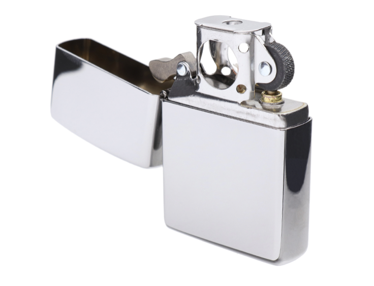 Zippo Classic High Polish Chrome Pipe Lighter - Image 2