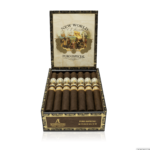 AJ Fernandez: New World Puro Especial Toro