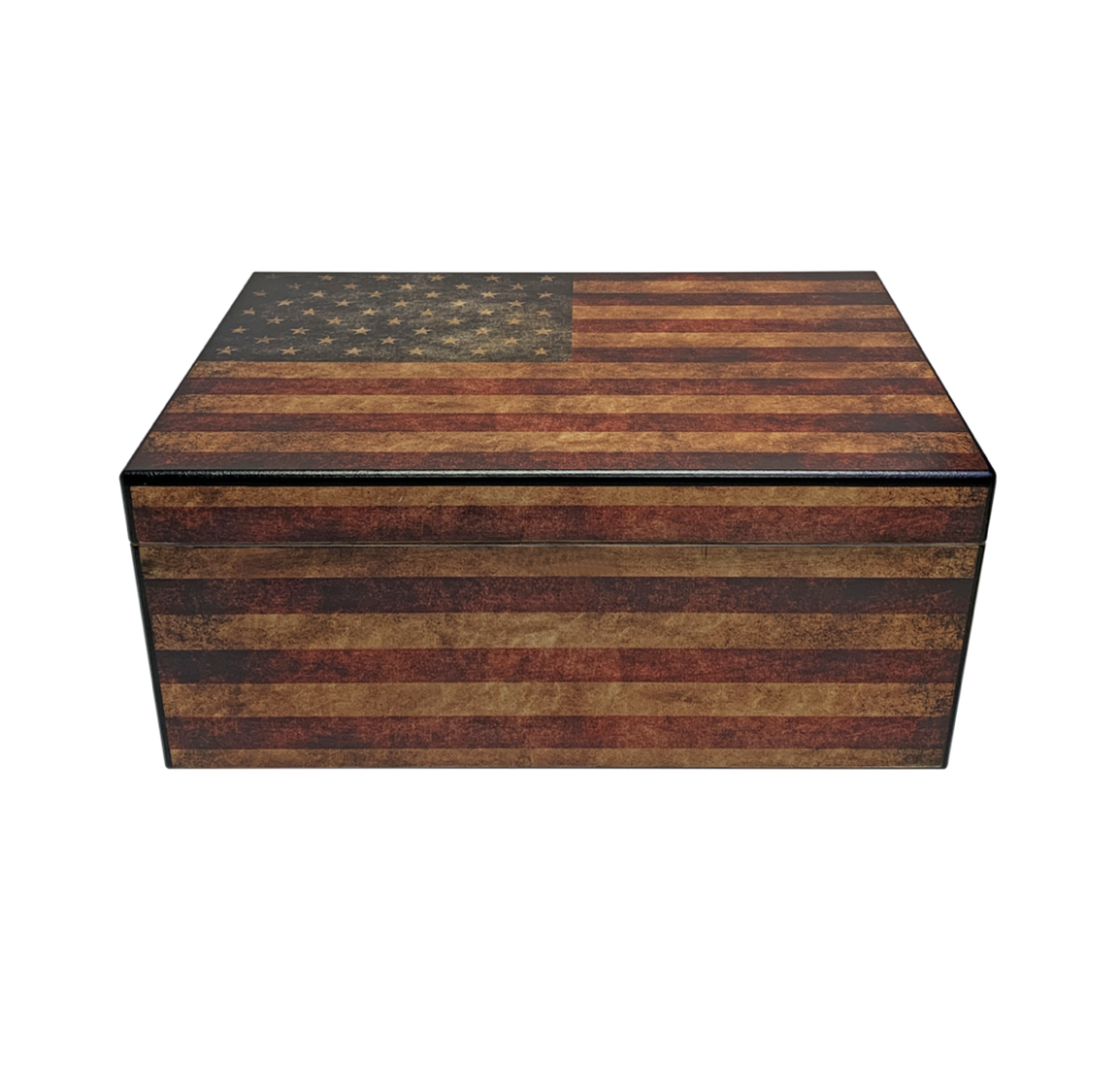 Humidor Supreme Old Glory Humidor – 40-50 Count Cigars