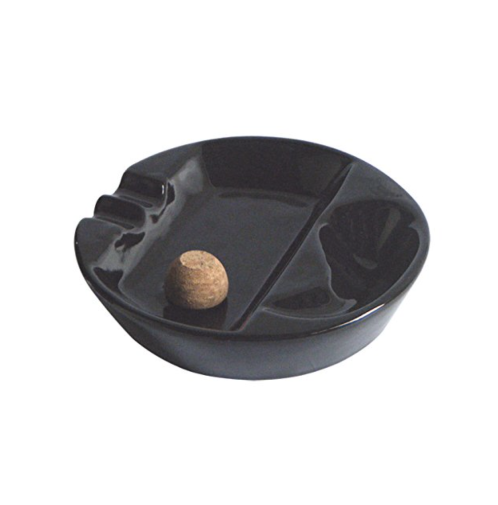 Pipe and Cigar Ashtray with Cork Knocker (P904)