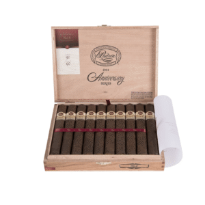 Padrón Series: 1964 Anniversary Series No 4 Maduro