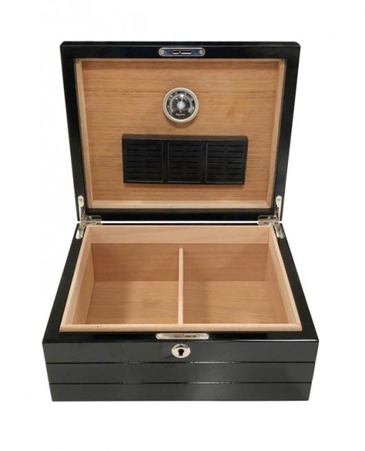 Prestige: Onyx 50 Count High Gloss Black Finish Cigar Humidor - Image 3